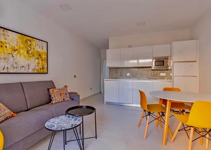 Turisticos Huerto El Horno * Torremenga